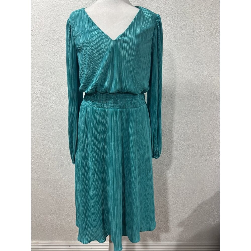 Kensie Pleated Knit Mini Dress Women's‎ V Neck Size 12 Empire Waist